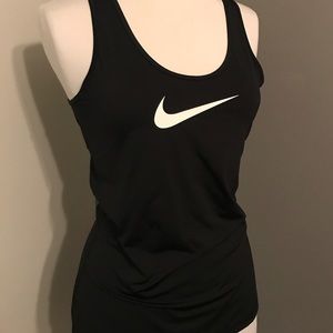 Nike Pro tank